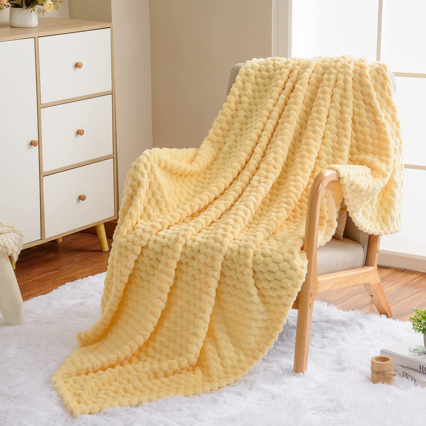 Vessia Flannel Fleece Throw Blanket(50x70 inch), 3D Jacquard Light Yellow Fuzzy and Warm Blanket for Couch,Sofa,Bed,Chair, 300GSM Super Soft Touch Cozy Lightweight Throw for All-Season Home Decor