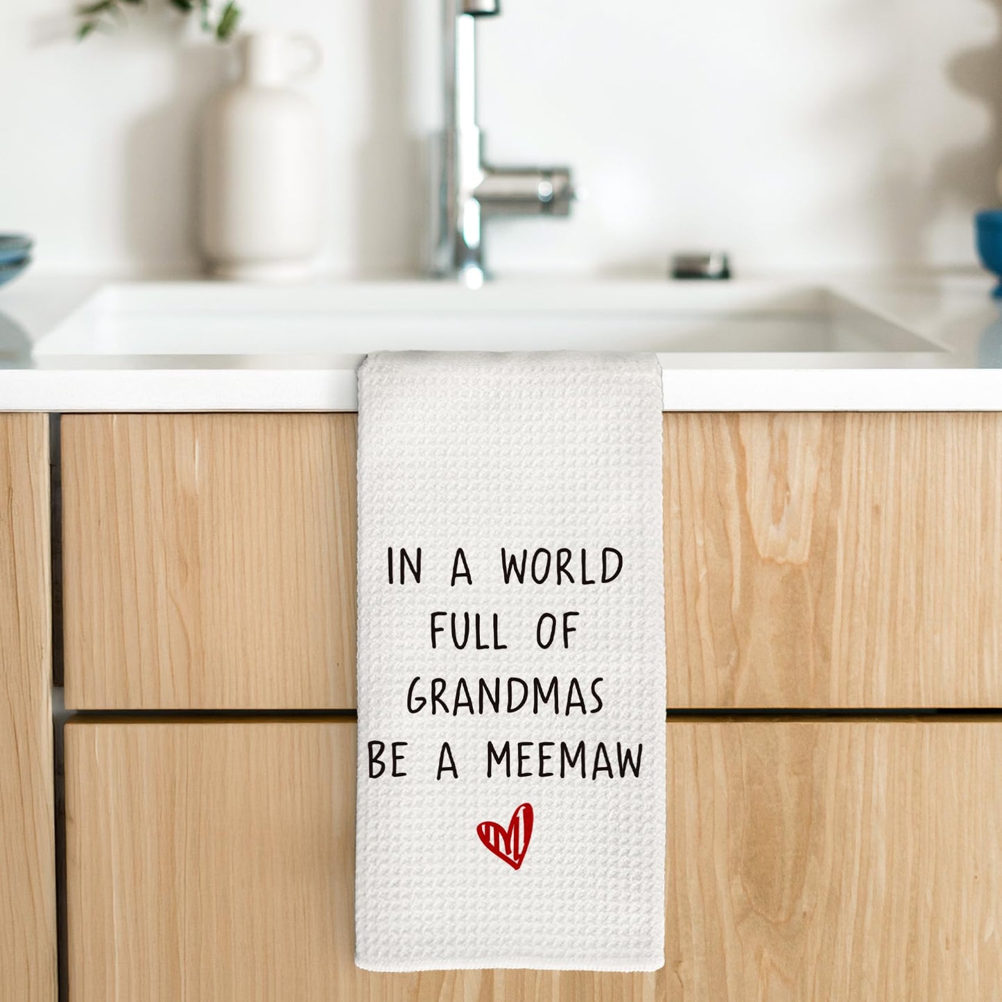 Funny Meemaw Gifts Kitchen Towels, for Grandma, Pregnancy Announcement Gifts for Grandma, in A World Full of Grandmas Be A Meemaw Tea Kitchen Hand Towels 16x24 Inch