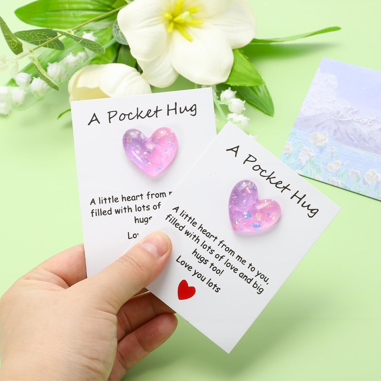 PATIKIL 4 Pack Pocket Hug Heart with Greeting Card, Pocket Hug Token Love Cards Cute A Little Resin Heart Shape Bulk for Friends Long Distance Relationship Gifts, Purple Pink