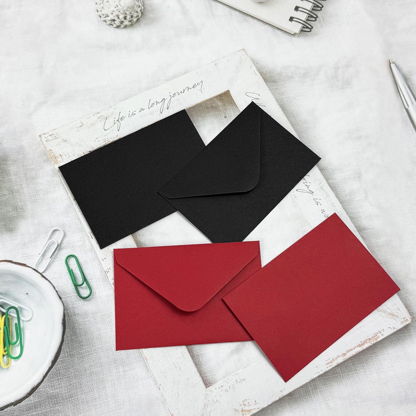 100 Pack Gift Card Envelopes 4 x 2.75" Mini Envelopes 120GSM Small Paper Business Gift Card Sleeves Bulk,Tiny Little Greeting Card Envelope Pockets for Invitation (Black)