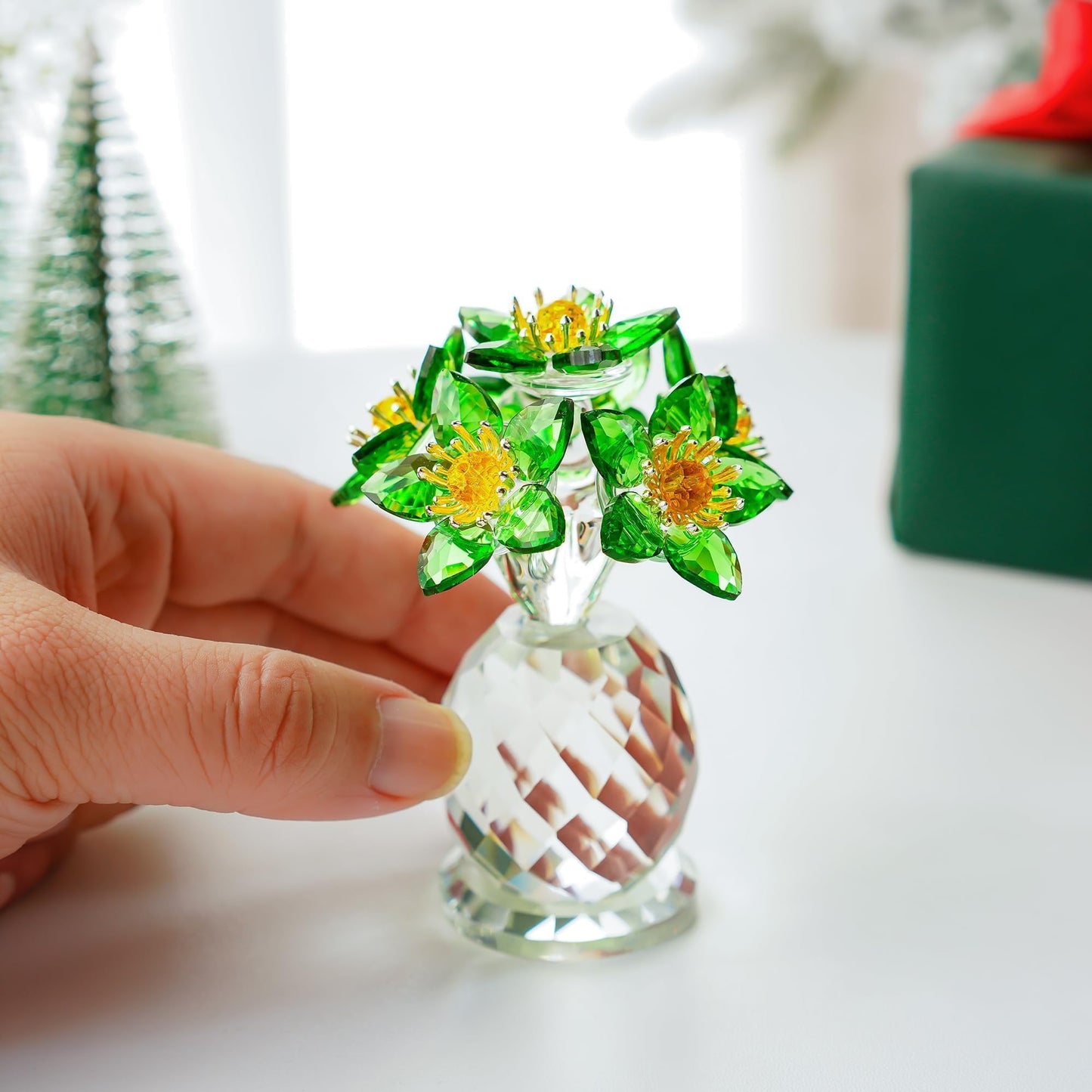 Handcrafted Crystal Flower Figurine 3.8in Tall Glass Flower Ornament Collectibles St. Patrick's Day Decor for Home Unique Gift for Women Mom Wife(Green)