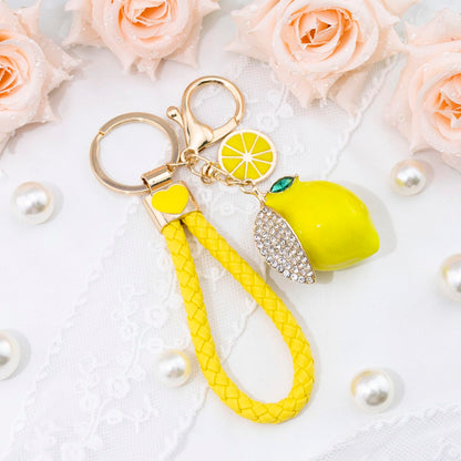 Lemon Bag Charm Gifts for Women Lemon Keychain Fruit Keychain Yellow Crystal Rhinestone Key Chain Fruit Keyring for Purse Bag Backpack Car Jewelry Gift for Girls Friends Family Accessories