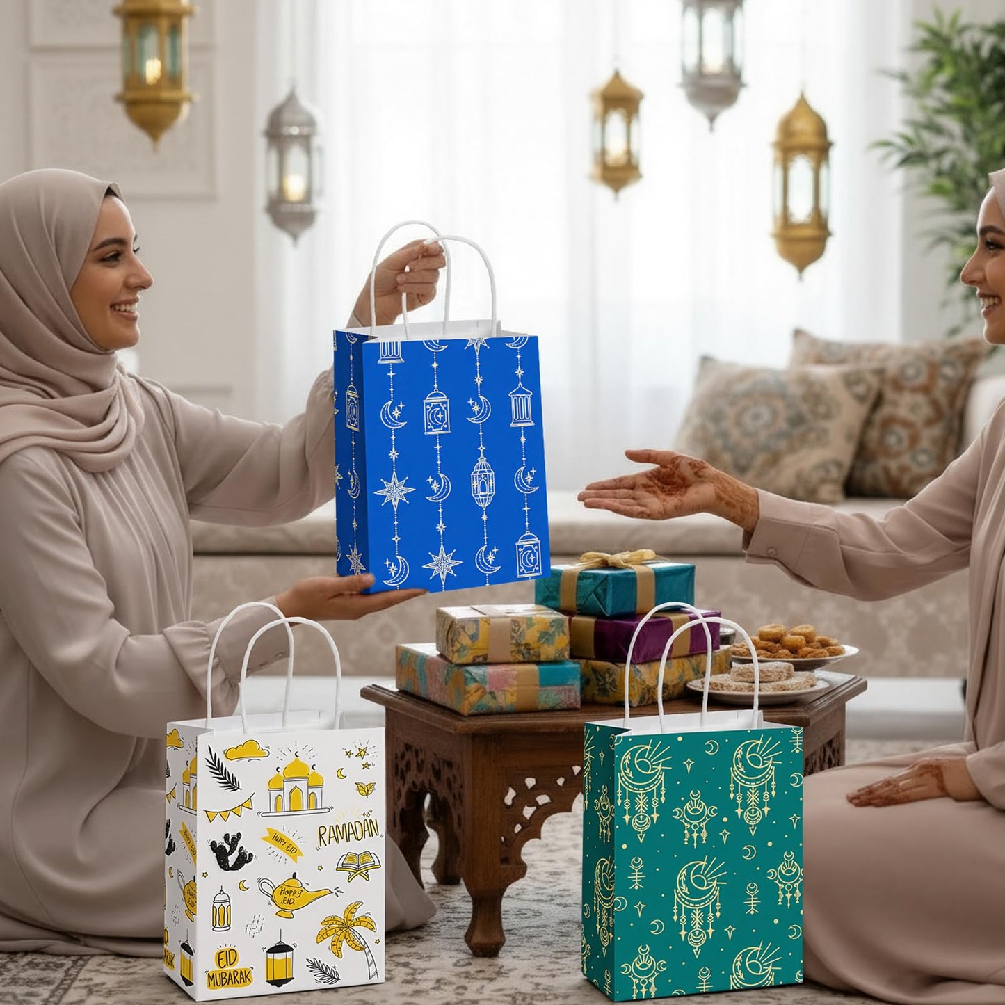 Epakh 24 Pcs Eid Mubarak Paper Gift Bags with Handle Ramadan Goodies Bags Moon Stars Lantern Ramadan Kareem for Islamic Muslim Party Favor Al Fitr Party
