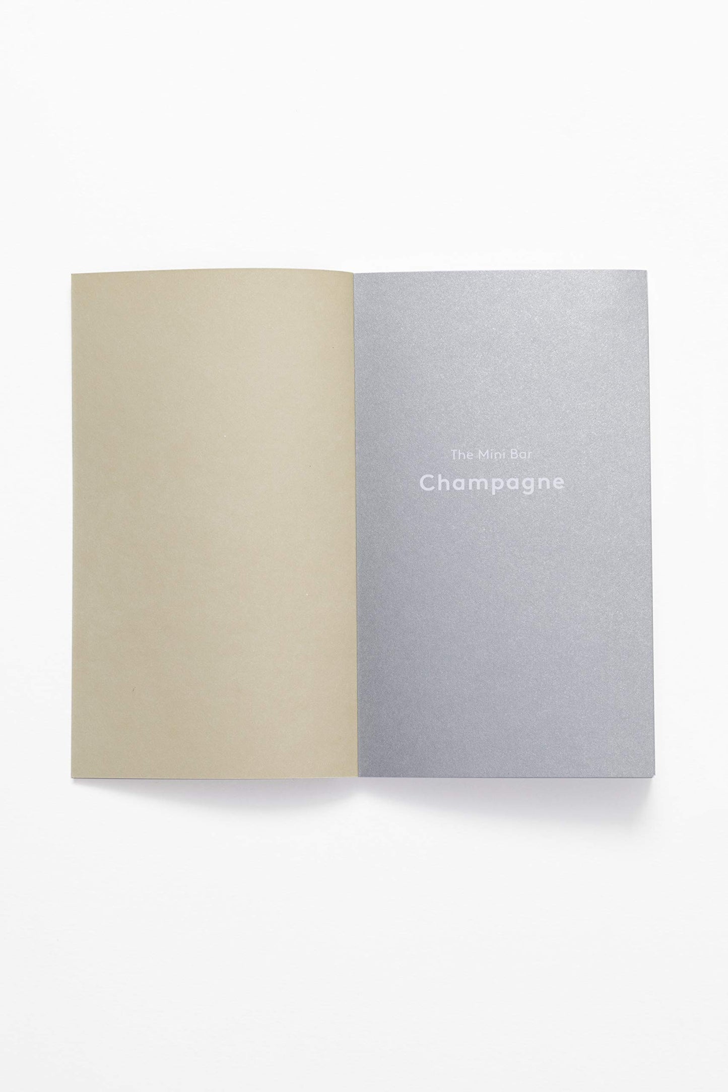 The Mini Bar: 100 Essential Cocktail Recipes; 8 Notebook Set