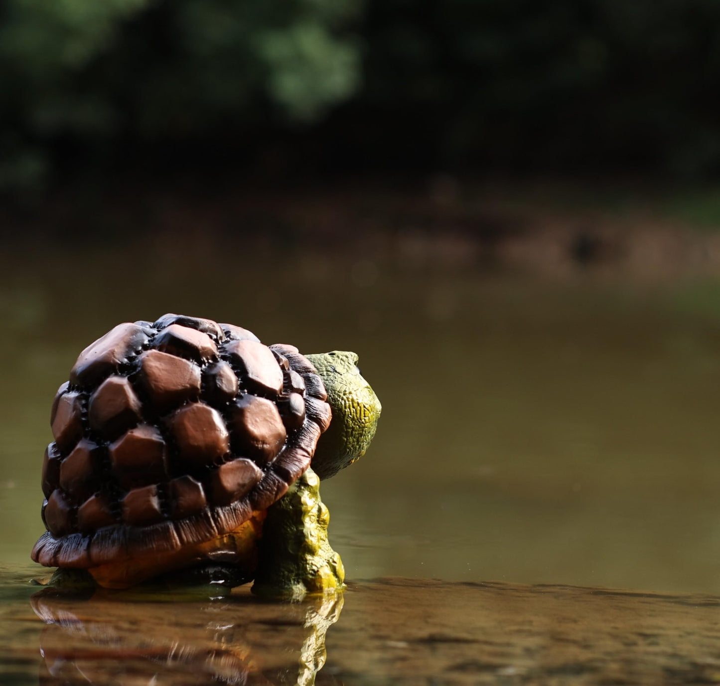 MOLMH Weird Stuff Grumpy Angry Turtle Statue, Hand-Painted Realistic Resin Sculpture, Unique Ugly Cute Garden & Desk Decor for Home Office, Novelty Gift Idea