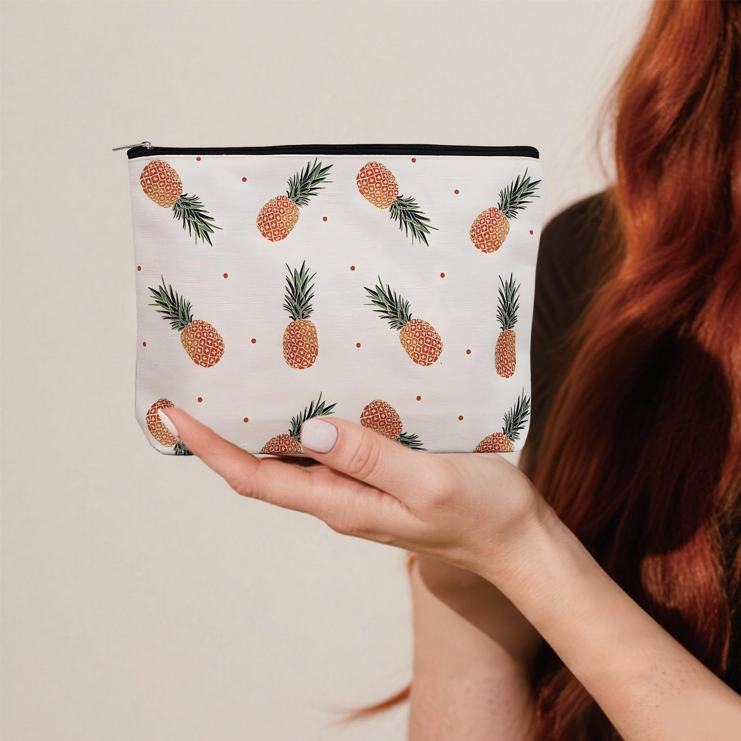 Pineapple Gifts for Women, 5pcs Gift Set for Pineapples Lover,Birthday Present Set With Funny Novelty Socks For Sister,Friend