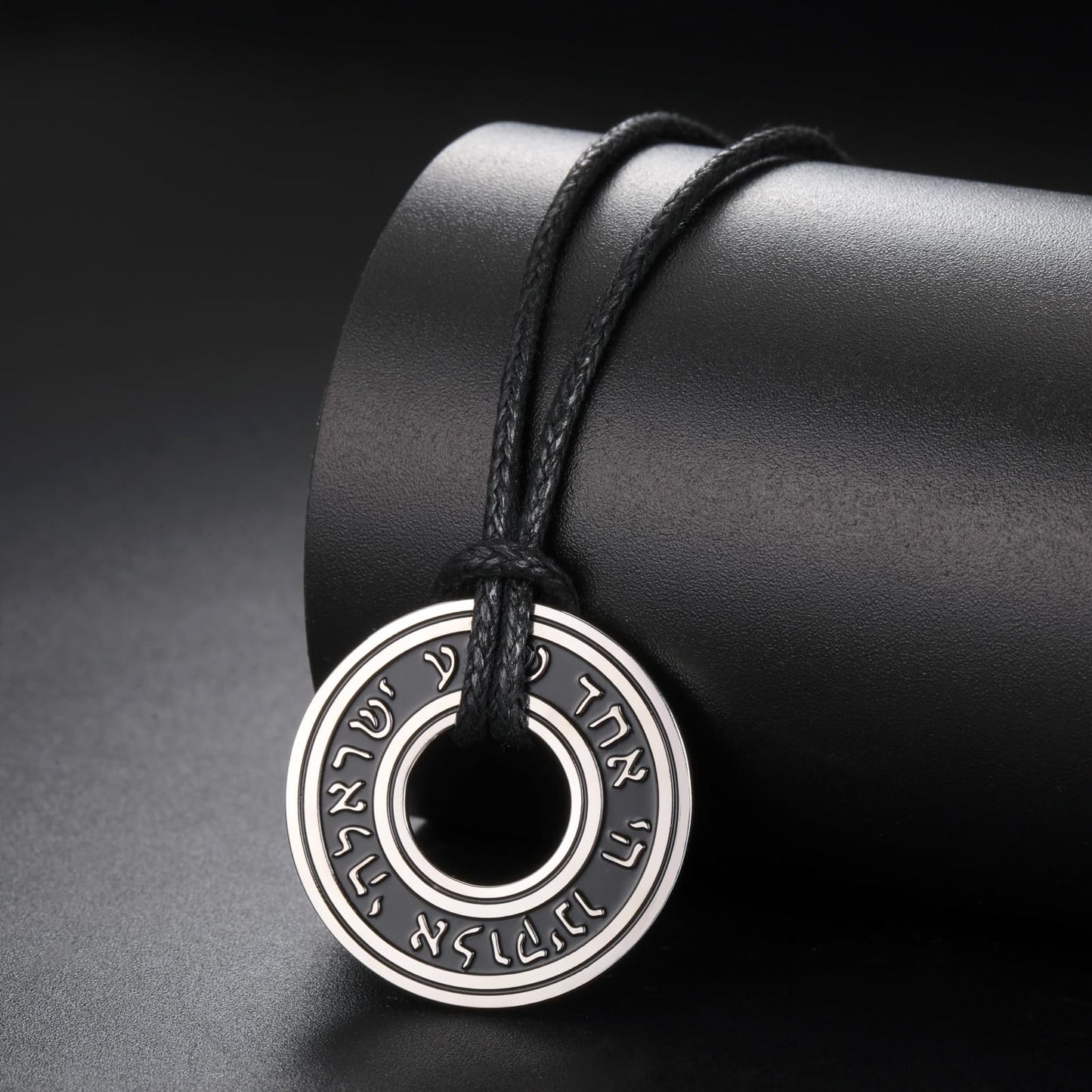 TEAMER Shema Yisrael Necklace Jewish Prayer Hear O Necklace Stainless Steel Hebrew Pendant Religious Vintage Jewelry for Men Women