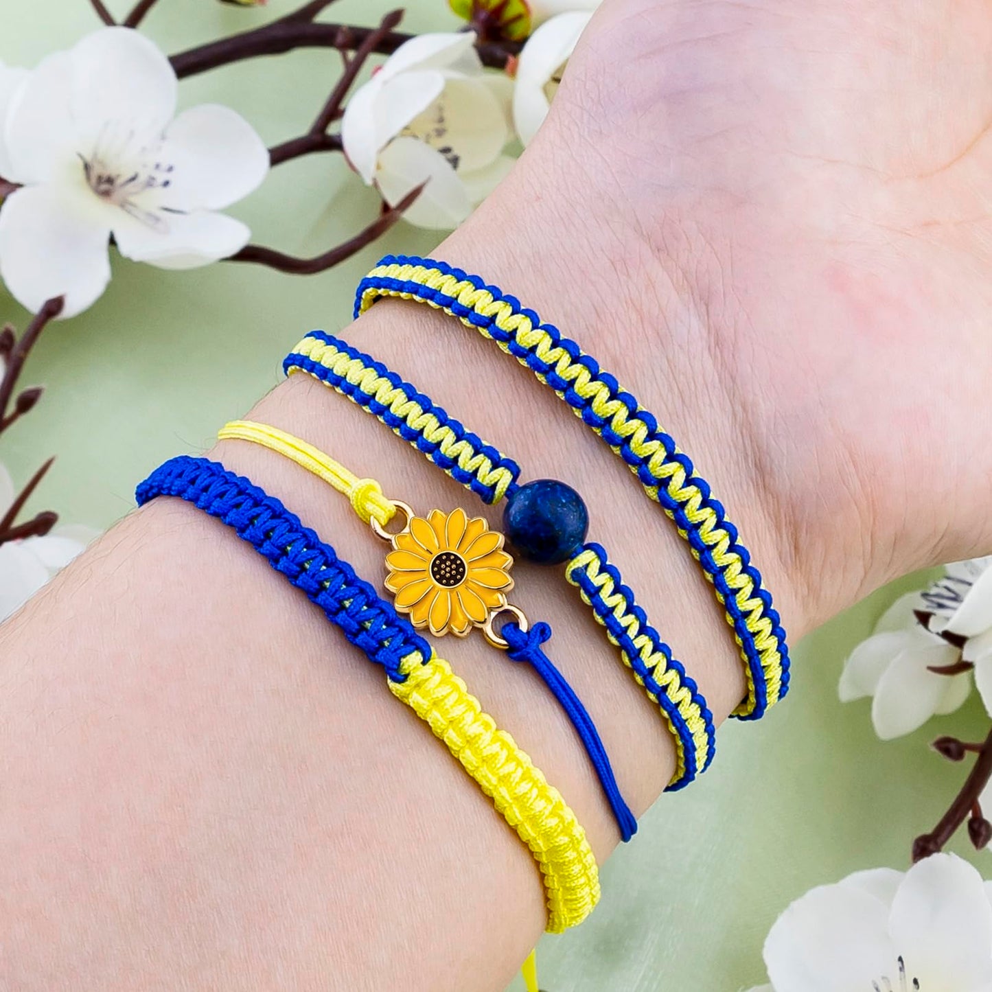 4 PCS Ukraine Keychain Bracelet Ukrainian Keychain Gifts Blue and Yellow Keychains Handmade Bracelets Ukraine Gifts Bracelet for Friend Women