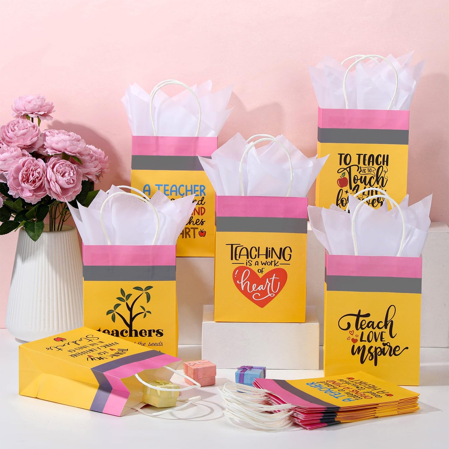 Motipuns 20 Sets Teacher Appreciation Gift Bags with Handles and Tissue Paper Best Teacher Ever Kraft Bags Thank You Gift for End of School Graduation Classroom Retirement, 5.9 x 3.15 x 8.27 Inch