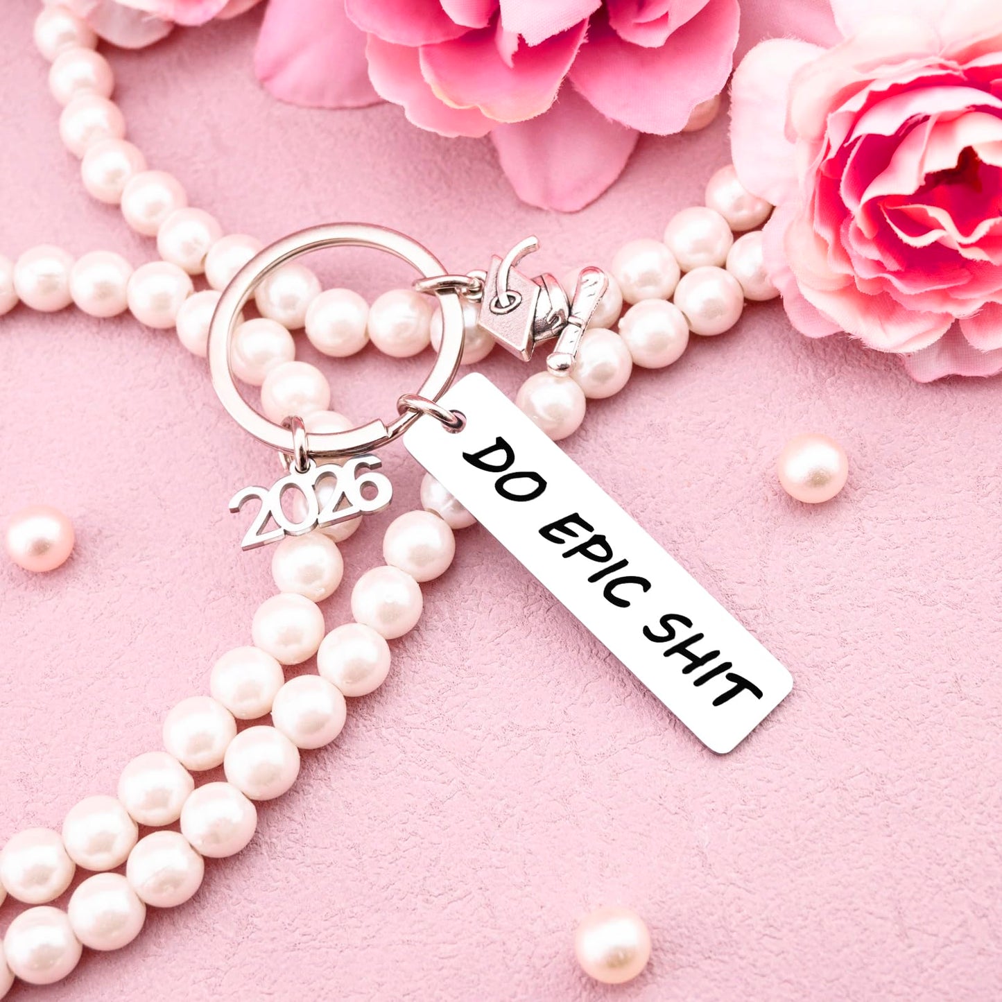 2026 Graduation Gifts Keychain for Women Him 2026 Senior Keychain for Her Men Student Graduate Grad Idea Son Daughter Teen College High School Jewelry Present Boy Girl Grads softball senior