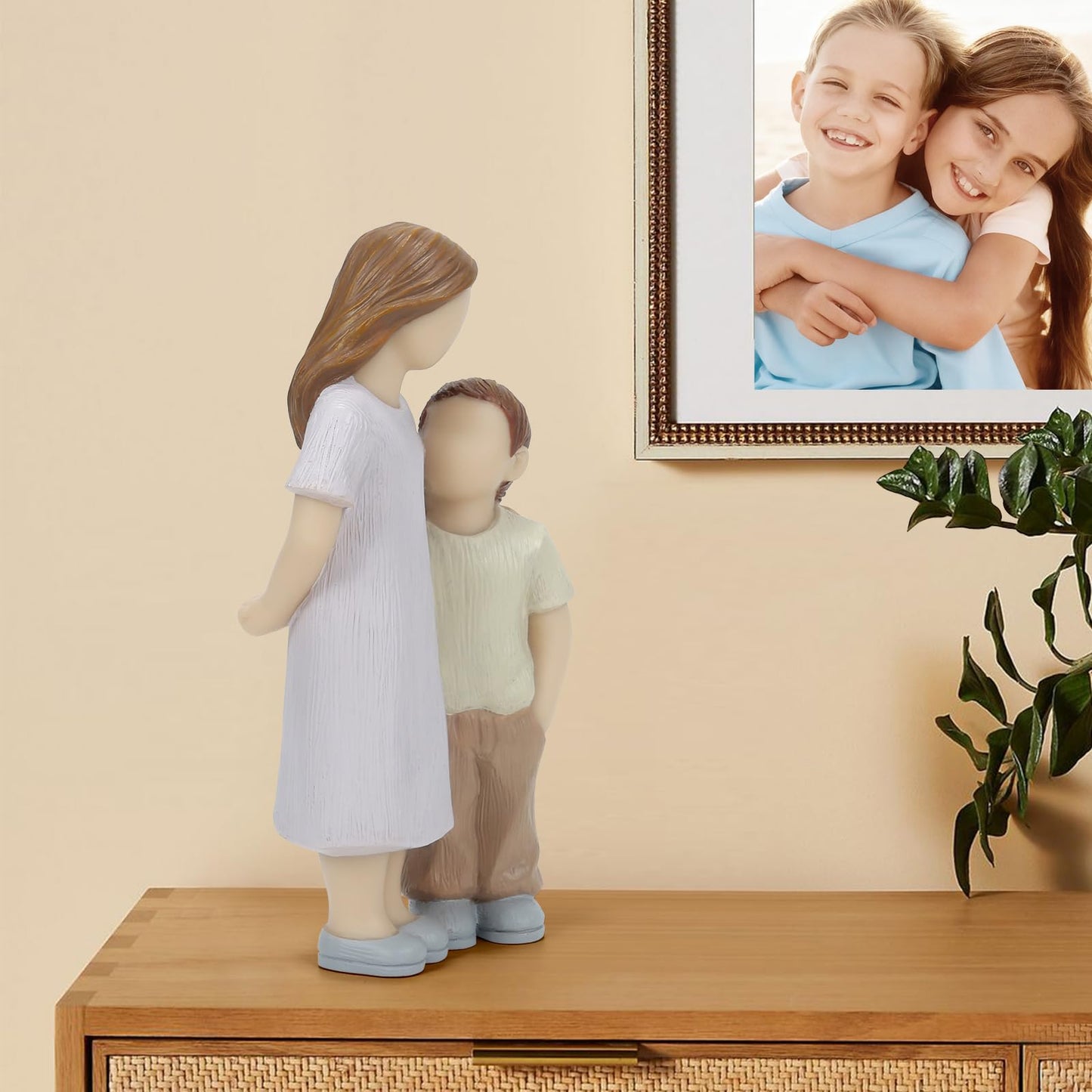 Sibling Love Resin Sculpture - Sister and Brother Figurine for Home Decor, Sentimental Gift to Celebrate Childhood Sibling Bonds