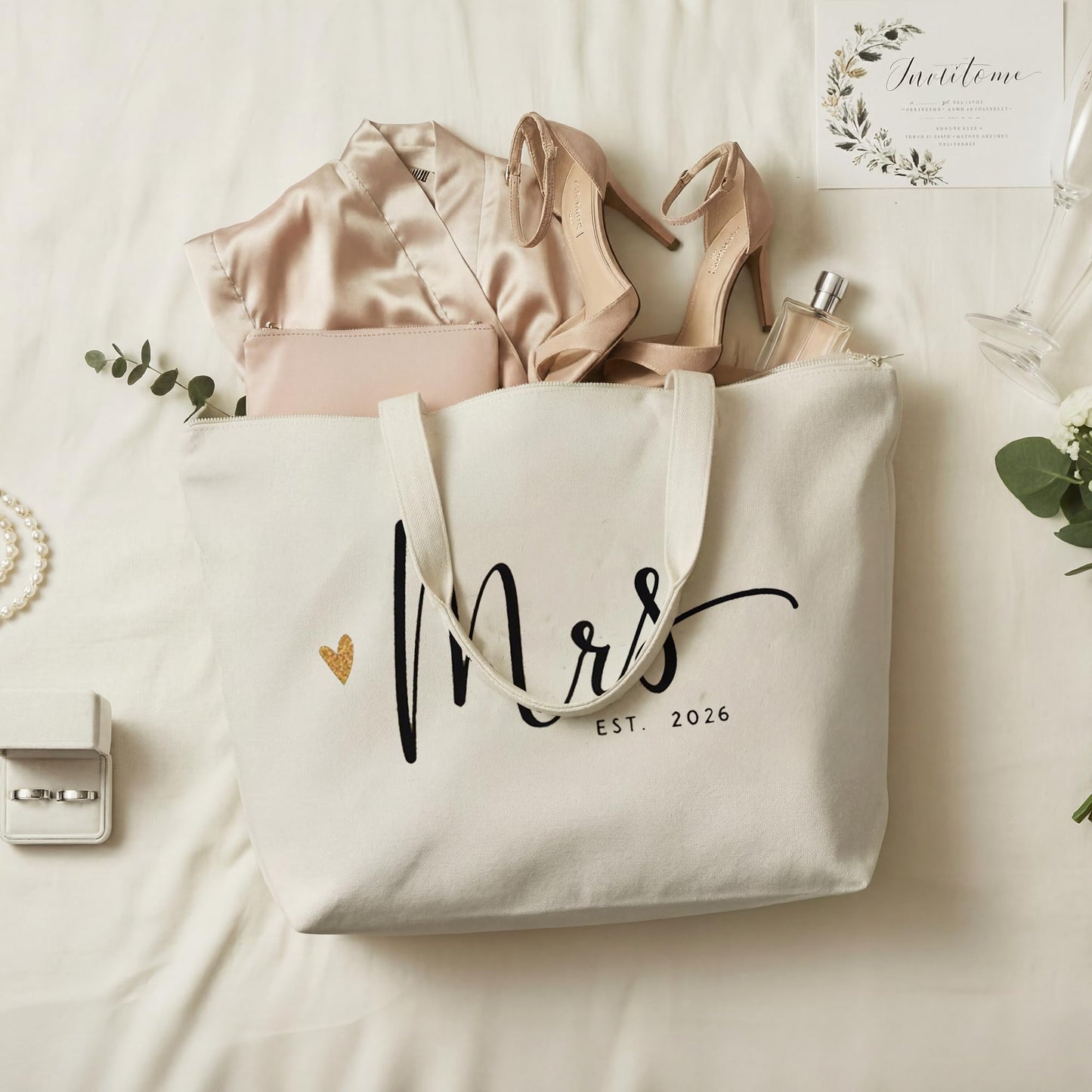CARAKNOTS Mrs Tote Bag for Bride 2026 – Large Natural Canvas Wedding Tote with Zipper & Pocket, Future Mrs & Bride to Be Gifts for Bridal Shower, Engagement, Bachelorette Party, Honeymoon Beach Bag