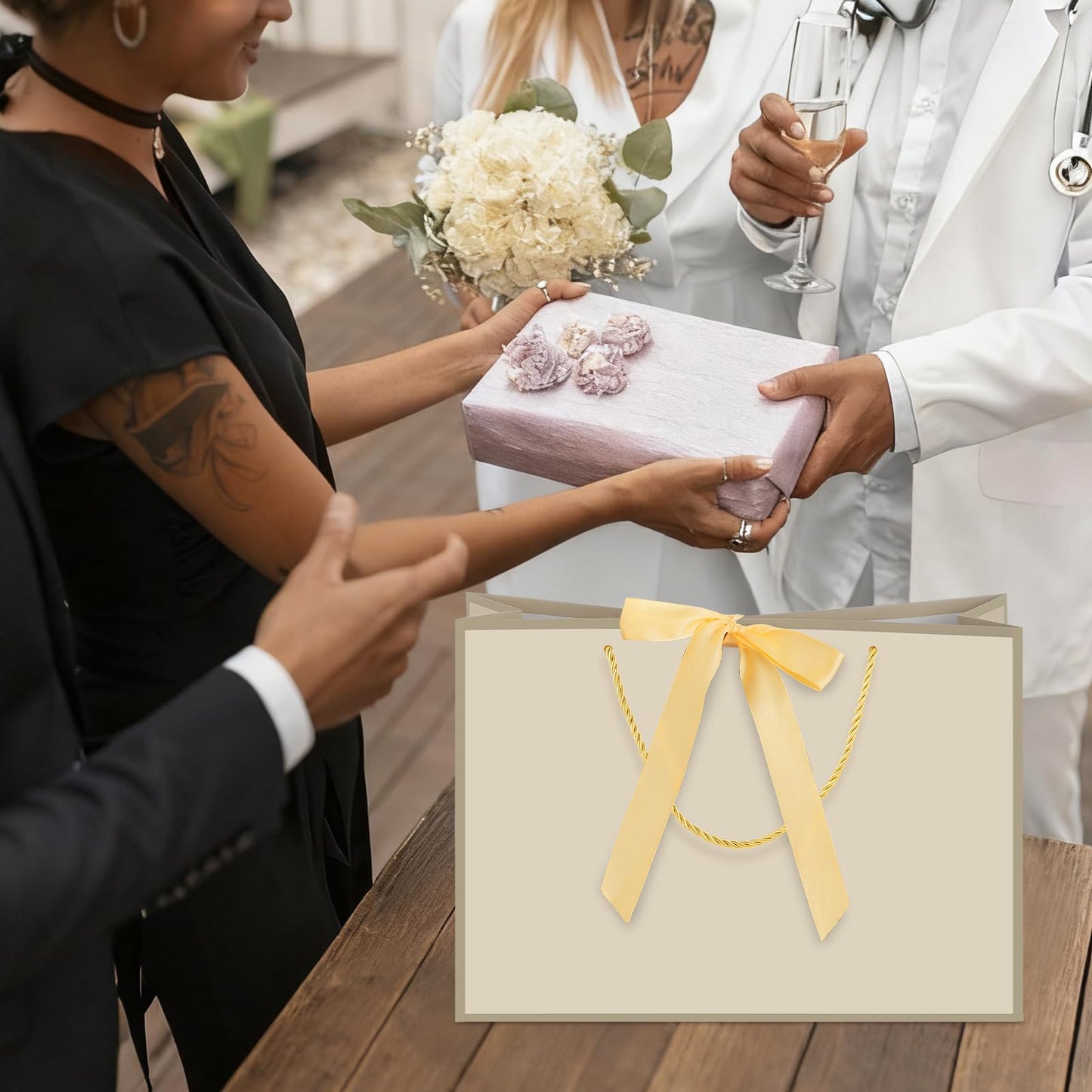 woric 2 Pcs Gift Bags with Handles, 14" Medium Gift Bag with 4 Tissue Paper & 2 Cards Gold Bag for Graduation Wedding Bridal Shower Baby Shower Birthday