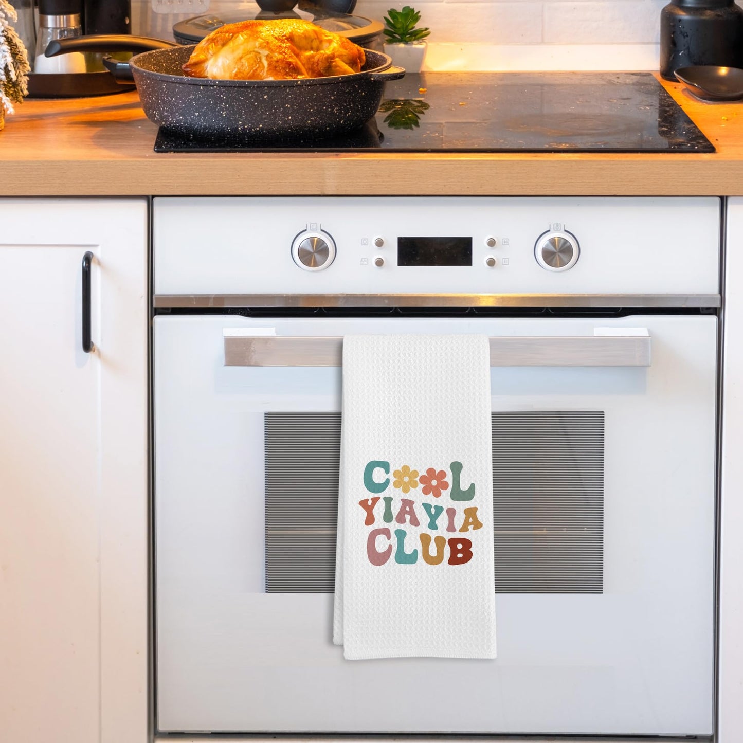 Yiayia Gifts Kitchen Towels, Mothers Day Birthday Gift for Grandma, Funny Gifts for New Grandma, Cool Yiayia Club Hand Towel Tea Towels for Bathroom Kitchen,16x24 Inches