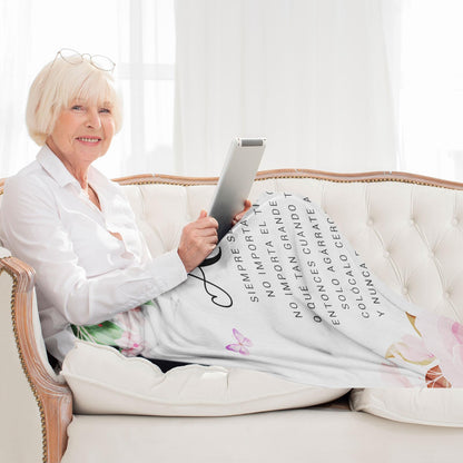 Mothers Day Abuela Gifts in Spanish, Abuelita Gifts, Dia de las Madres Regalos para Abuela, Gifts for Abuela, Abuelita Gifts from Grandchildren, Gifts for Grandma Spanish Throw Blanket 60" x 50"