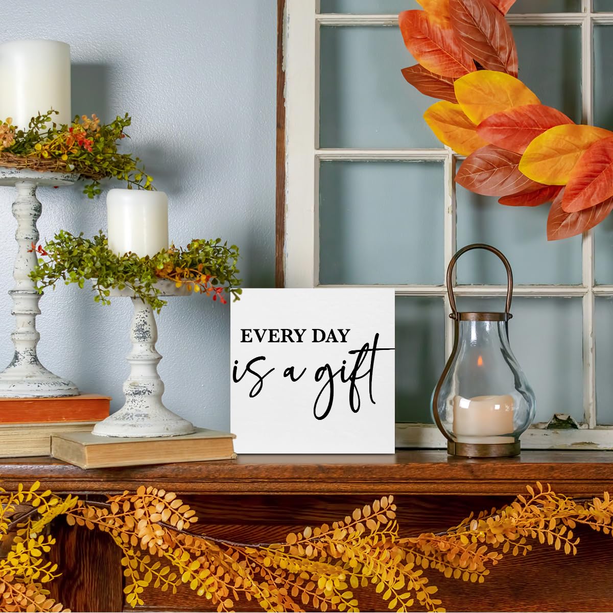 Inspirational Gifts for Women Men Friends, Everyday Is A Gift Wood Box Sign Decor for Home Room Office Cubicle Desk Shelf, Rustic Wooden Box Decorative Signs, 5.1x5.1Inch