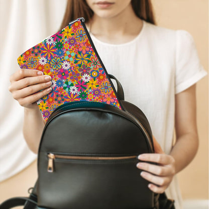 Retro Hippie Flowers Makeup Bag Floral Lovers Gift Vintage Flower Cosmetic Bag Mom Birthday Nurse Mothers Day Graduation Friendship Gifts for Women Best Friends Sister Grandma Travel Toiletry Bag