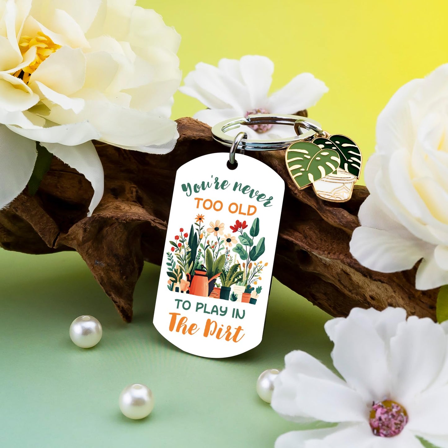 Funny Gardening Gifts for Women Mom Nana Friend Coworker Plant Lover Gifts Garden Decor Accessories Plant Keychain for Birthday Christmas Retirements Mother Day