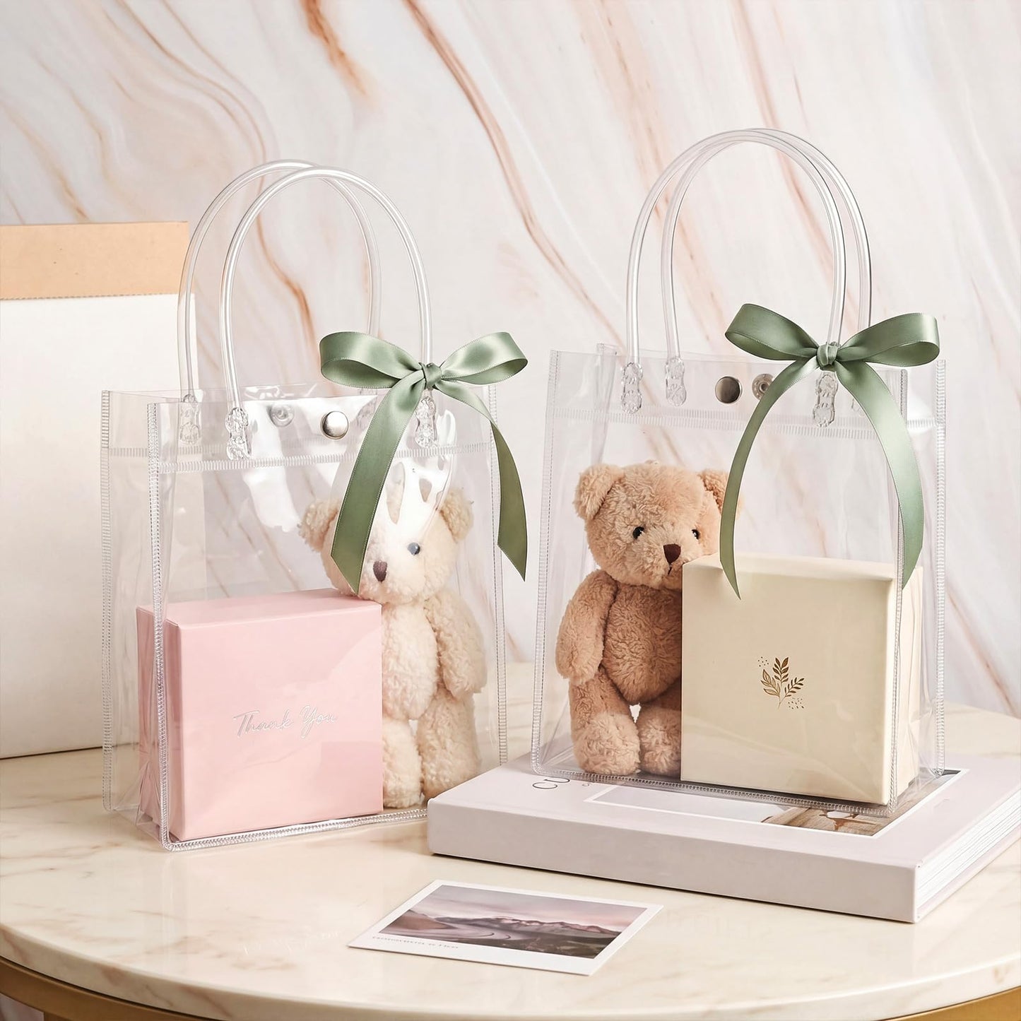 Saintrygo 50 Pcs Clear Plastic Gift Bags with Handles PVC Reusable Party Favour Plastic Gift Bag Transparent Goodie Bag Bulk for Gifts Wedding Birthday Graduation Mother's Day(5.9 x 6.3 x 2.8 Inches)