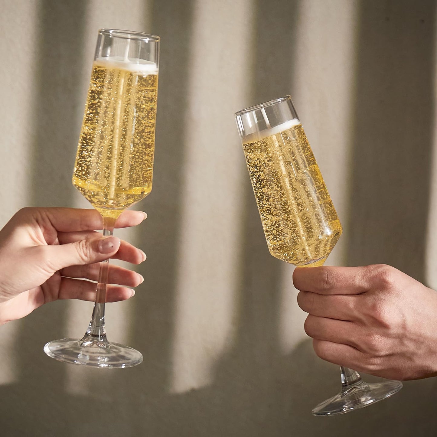 Champagne Candle - Realistic Hand-Poured Cocktail Candle, Birthday Gift for Women & Men, Party Wedding Home Bar Decor (Champagne)