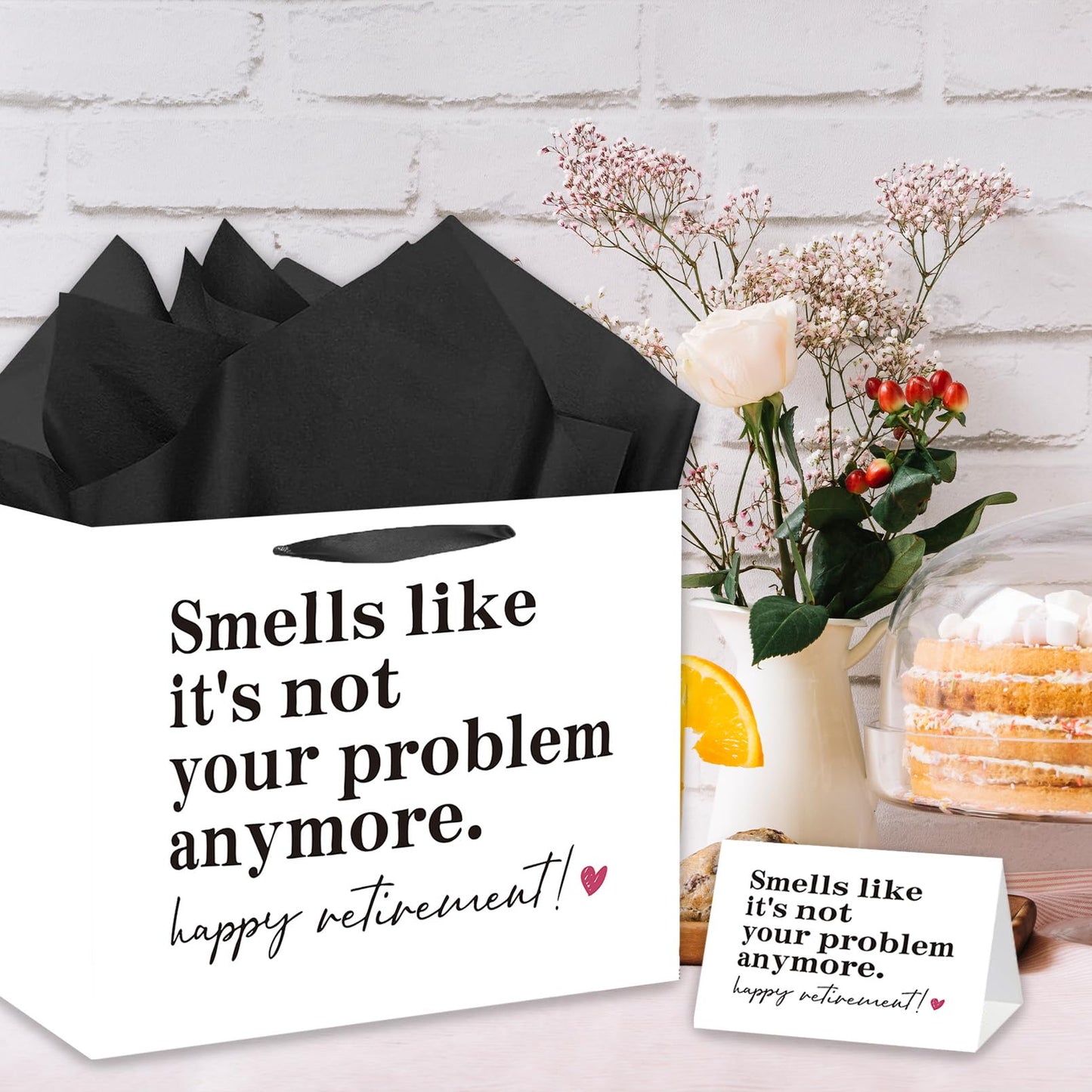 Anyangzhao Black and White Retirement Gift Bag, Funny Retirement Gift Bag with Greeting Card and Tissue Paper, Happy Retired Party Decorations for Men, Women, Farewell, Going Away Party Supplies