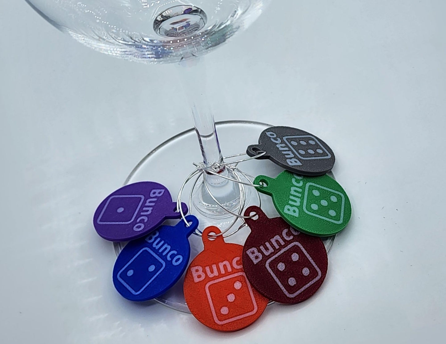 Bunco Prizes & Gifts – Bunco Dice Wine Glass Charms Set of 6 | Bunco Night Door Prizes, Hostess Gift, Game Night Accessories