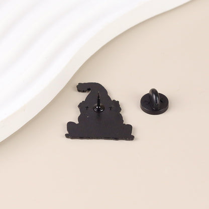 Stoner Gnome Enamel Pin, Marijuana Leaf Pin Brooch, 420 Friendly Gift For Weed Lover Cannabis Smoker, Stoner Life Lapel Badge, Pot Humor Brooches, Weed Garden Gnome Meme Accessories