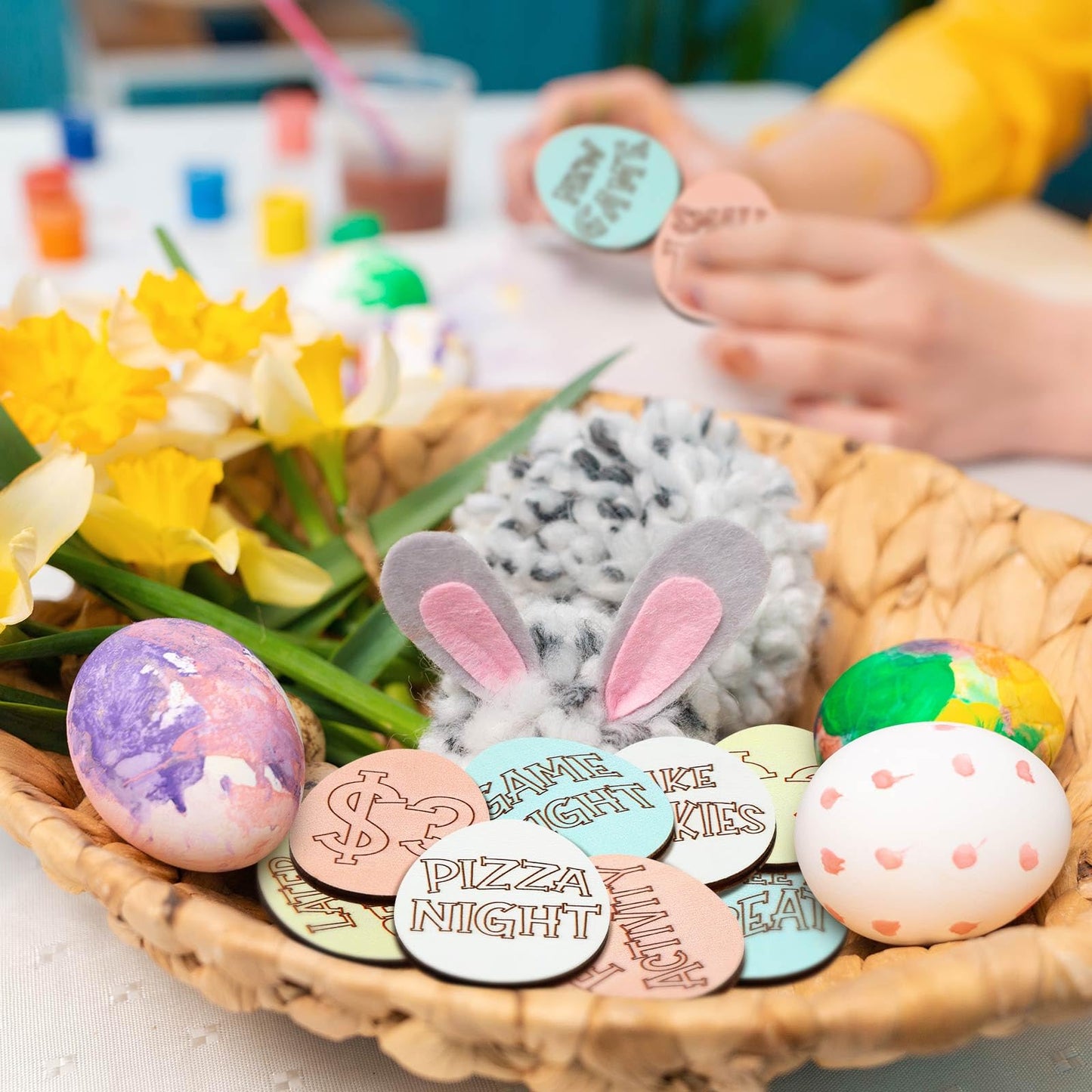 Menkxi 30 Pack Wooden Easter Egg Tokens Basket Stuffers Easter Reward Tokens with 30 Different Engraved Sayings Eggs Filled Activity for Teens Adults
