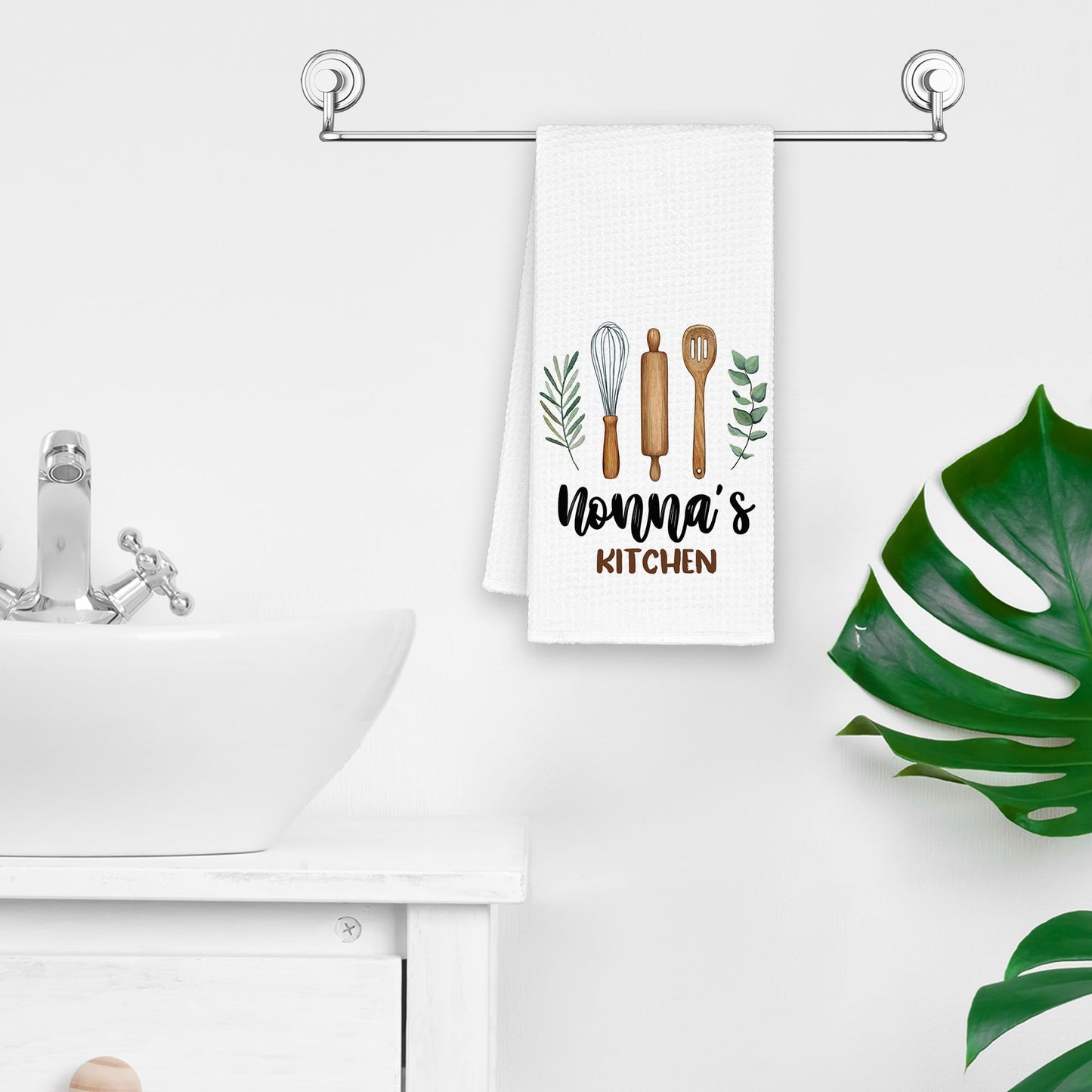 Nonna's Kitchen Towels Gifts, Grandma Christmas Bathroom Hand Towels Gifts for Nonna Birthday Mother's Day, Rustic Eucalyptus Leaf Tea Dish Towel Decor 16x24in