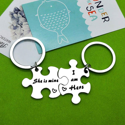 Baipilu Lesbian Couples Keychain Set - I am Hers, She is Mine Keychain for LGBT Women, Stainless Steel Keychain Gift for Girlfriend, Valentine's Day, Anniversary, Birthday, Wedding
