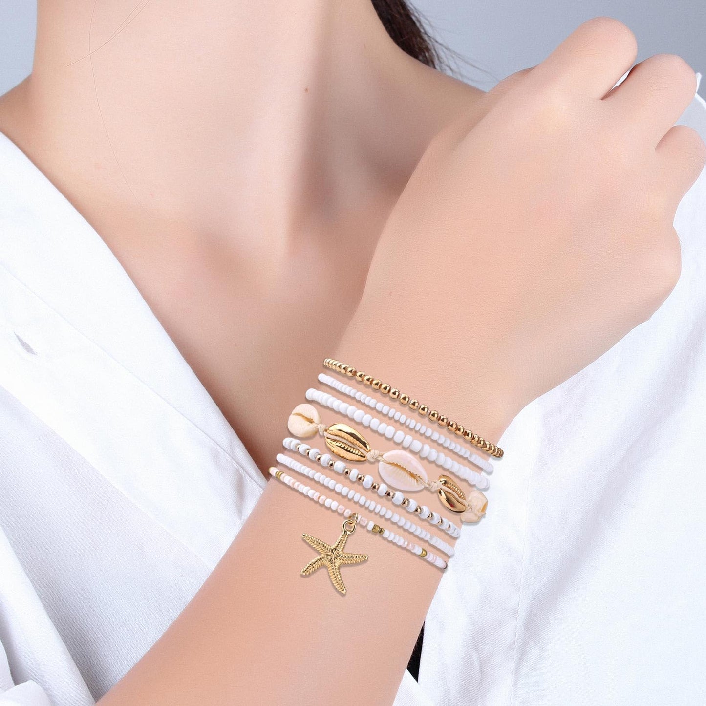Mikovivi 7pcs Summer Beach Bracelets for Women, Stackable Shell Seashell Starfish Beaded Surfer Bracelets Set Boho Seaside Holiday Vacation Party Friendship Jewelry Gift