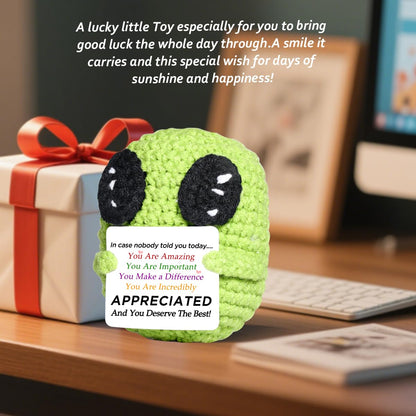 AICase Mini Funny Alien Crochet Gifts,Birthday Gifts for Women Men Presents,Inspirational Small Animals Cute Stuff Things, Handmade Little Reminders Emotional Positive Crochet Nuggets Alien Decor