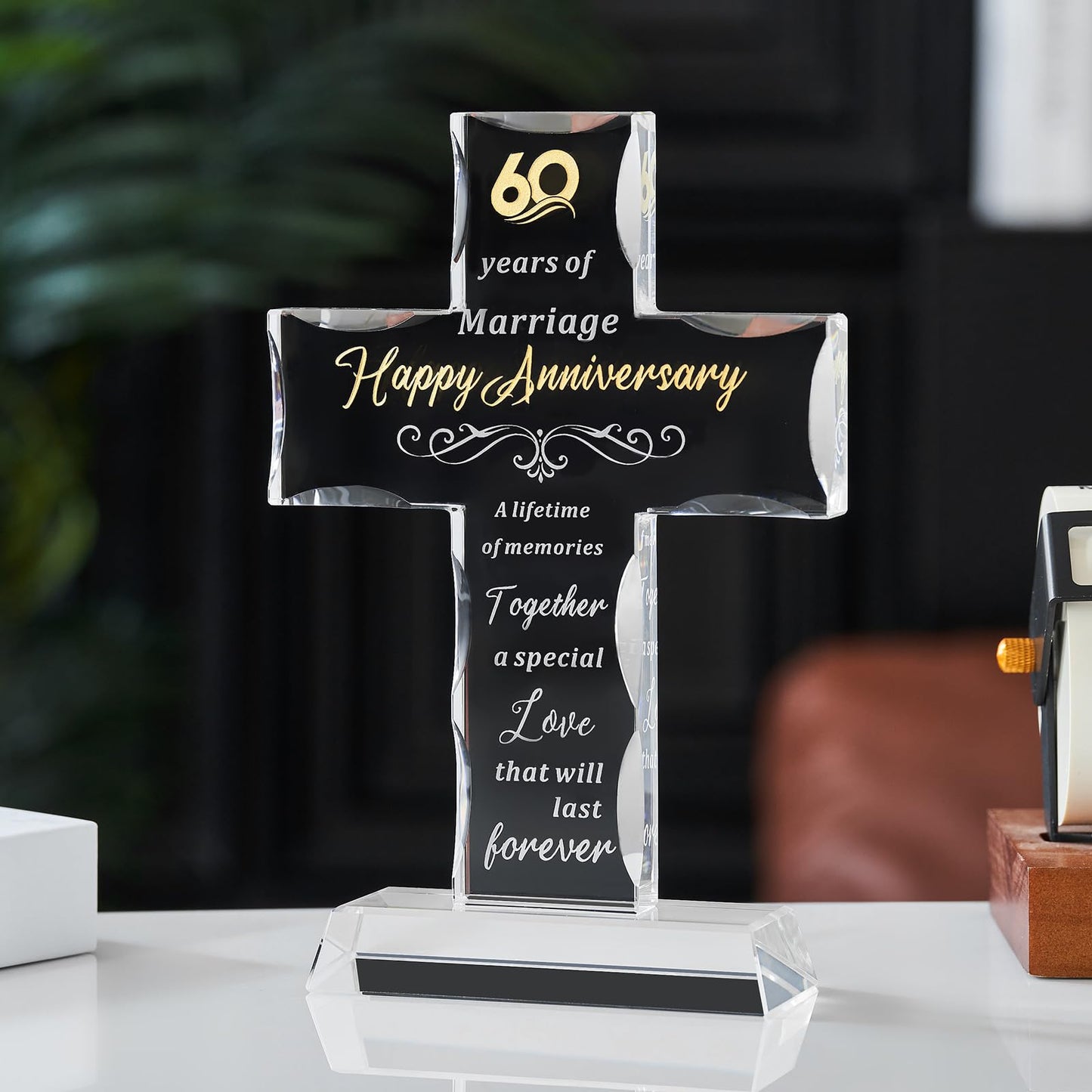 XLSJGYP Happy 60th Wedding Anniversary for Couple Glass Cross Gifts for Wife or Husband 60 years Perfect for her womem Home Decoration (60 years of marriage)