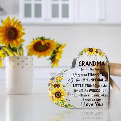 Birthday Gifts for Grandma from Grandkids, to My Grandma Acrylic Heart Sign Paperweight Presents, Christmas Mothers Day Valentines Day Gifts for Grandma Grandmother