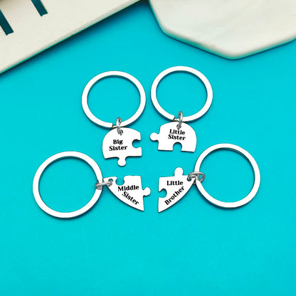 Xiahuyu Sister and Brother Gifts Keychain 4pcs for Big Middle Little Sister Little Brother Matching Keychain Set Christmas Birthday Gift Sibling Gifts for Sisters Brothers