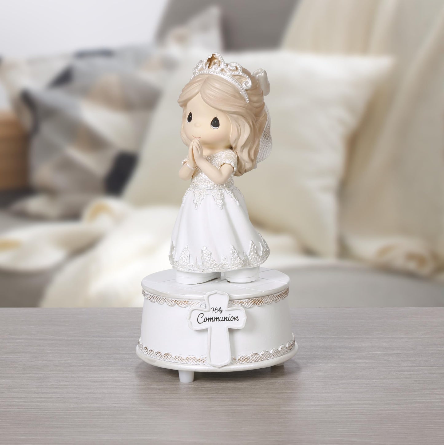 Precious Moments Holy Communion Girl Musical Figurine – Plays “The Lord’s Prayer” – First Communion Gift for Girls, Religious Keepsake for Catholic and Christian Faith