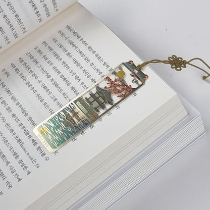 Korean Palace Gold Bookmarks - Gyeongbokgung 3-Piece Set with Traditional Tassels - Korean Souvenir New Year's Gifts