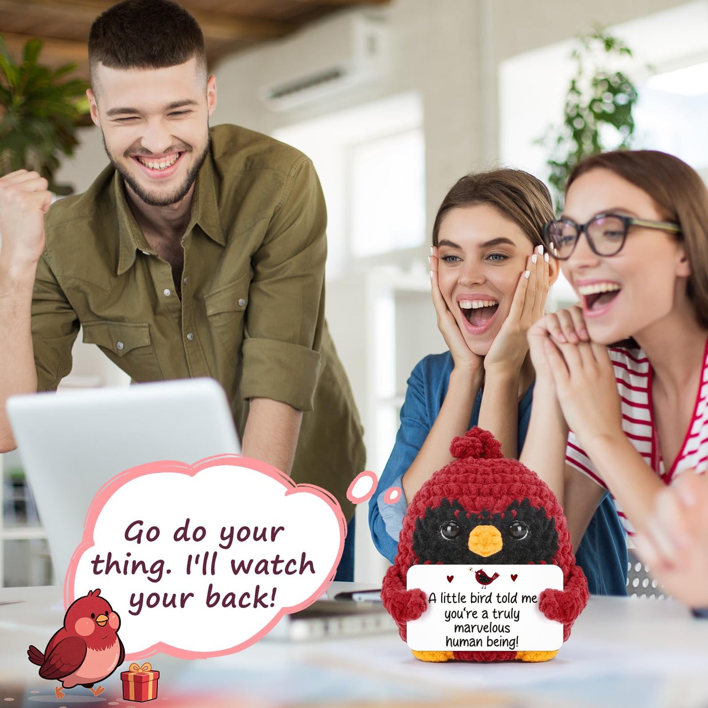 MY-ALVVAYS Mini Crochet Figurine Collectible Doll, Red Bird Thank You Gifts for Women, Teacher Appreciation Gifts Birthday Graduation, Woman Man Male Female Emotional Gifts