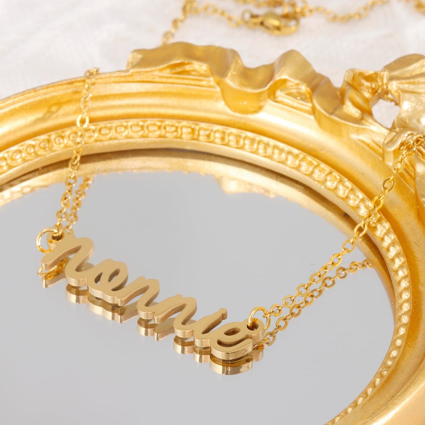 HUTIMY Nonnie Birthday Gifts for Grandma Women from Grandkids Items Personalized Best Nonnie Necklace
