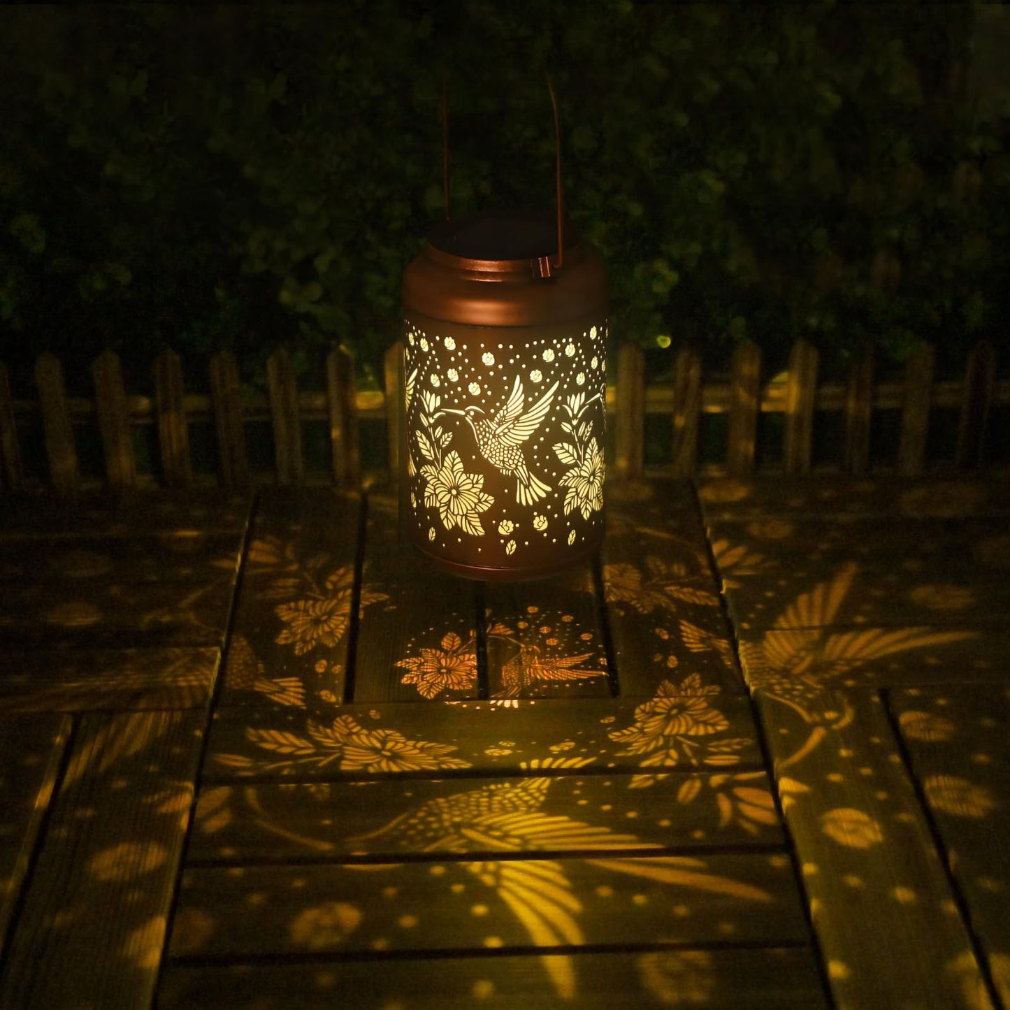Birthday Day Gifts for Women, Garden Decor Hummingbird Solar Lanterns Outdoor Waterproof, Mothers Day Gifts for Mom Grandma, Hanging Solar Lights Outside Gardening Gifts