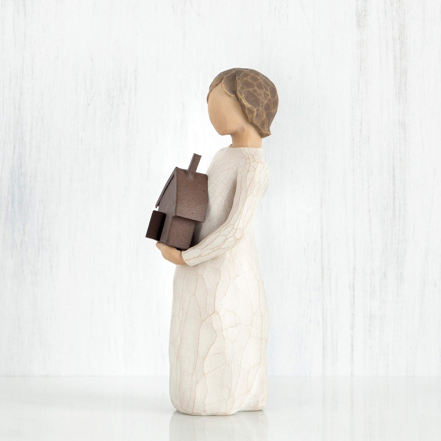Willow Tree Mi Casa, Sculpted Hand-Painted Figure