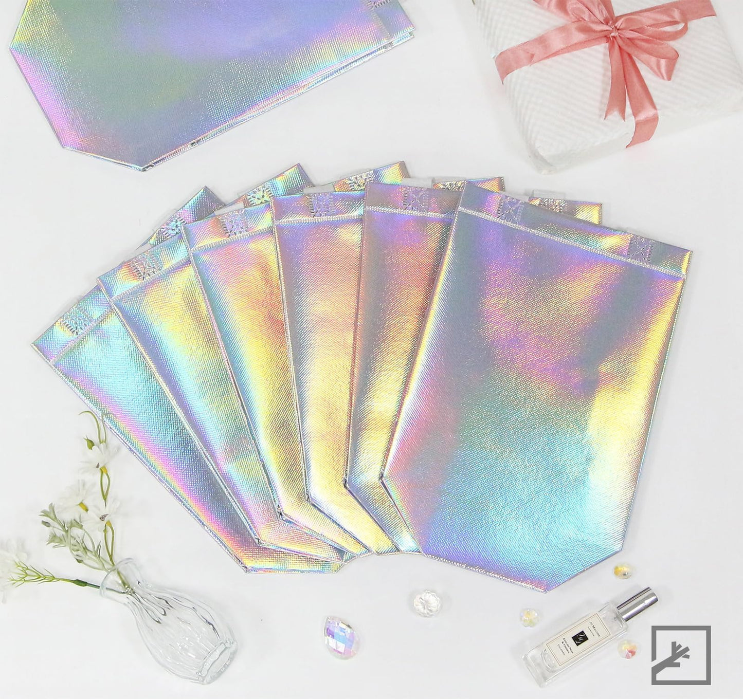 ZIFTY 32PCS Goodie Gift Bags with Handles, Reusable Non-woven Holographic Iridescent Gift Bags Bulk with Tissue Papers for Birthday, Wedding, Easter, Christmas, Holiday Party Favors 8W x 4L x 10H