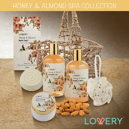 Mothers Day Gift Basket, Gifts for Mom, Daughter, Grandma, Wife, Spa Honey & Almond Scent, Luxury Bath & Body Set, Shower Gel, Bubble Bath, Body Lotion, Salts, Bath Bomb, Bath Puff & Handmade Basket