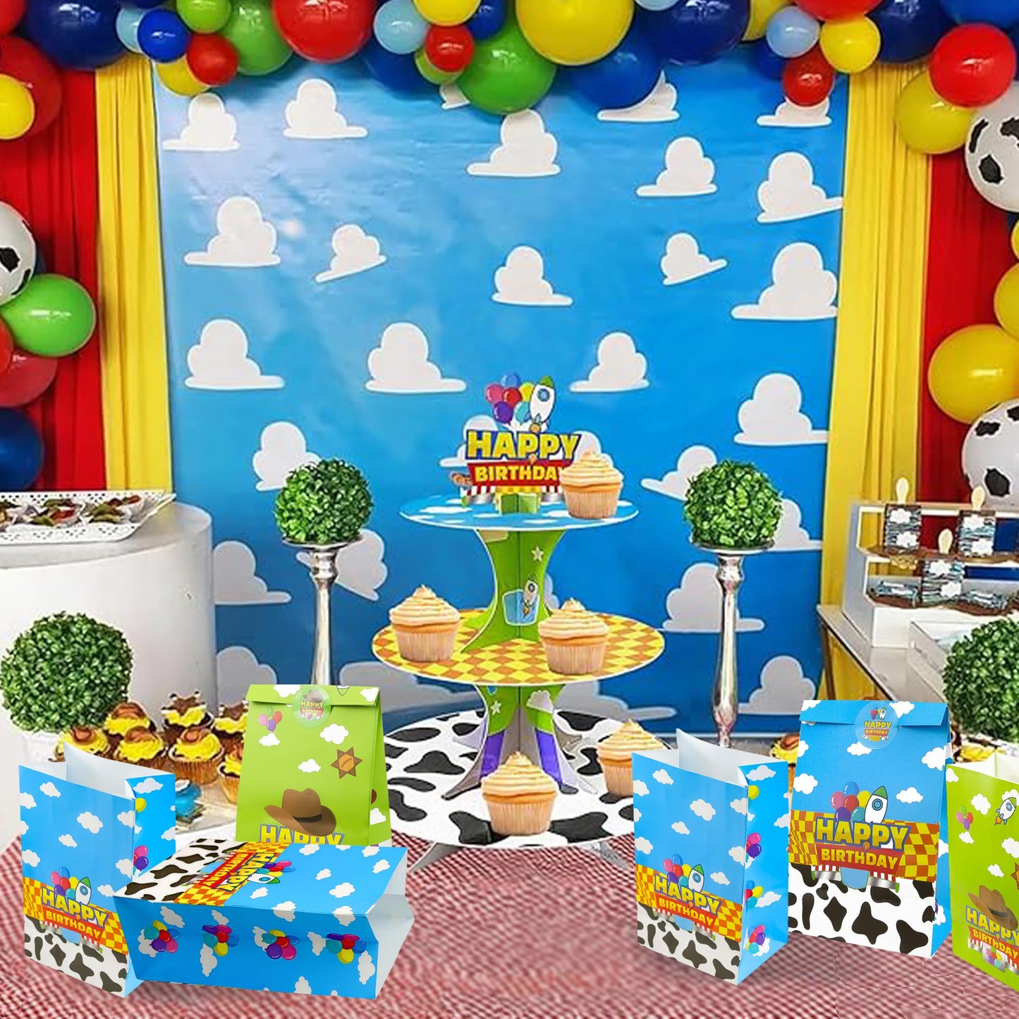 CHENRINDECO 32Pcs Cartoon Story Theme Gift Paper Bags with Stickers, Blue Sky White Clouds Small Rocket Party Candy Bags, Suitable for Cartoon Party Supplies