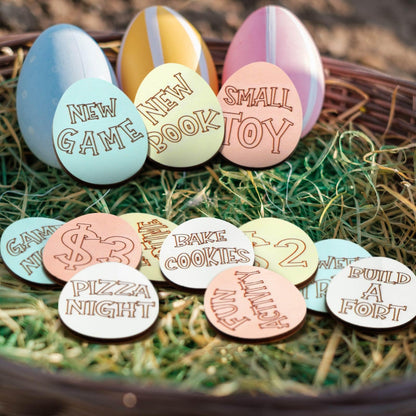 Menkxi 30 Pack Wooden Easter Egg Tokens Basket Stuffers Easter Reward Tokens with 30 Different Engraved Sayings Eggs Filled Activity for Teens Adults