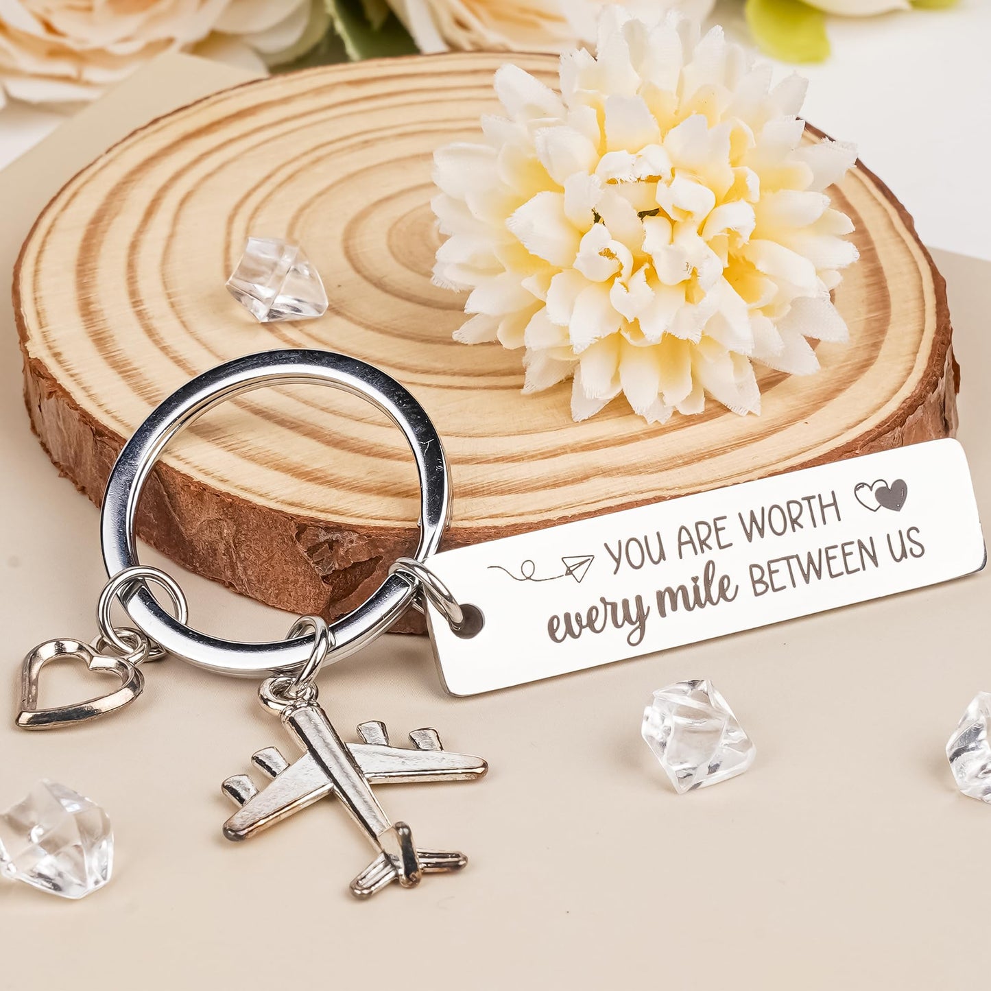 Long Distance Relationship Keychain Gift - Anniversary Couples Gift for Boyfriend Girlfriend, Romantic Keepsake for New Year
