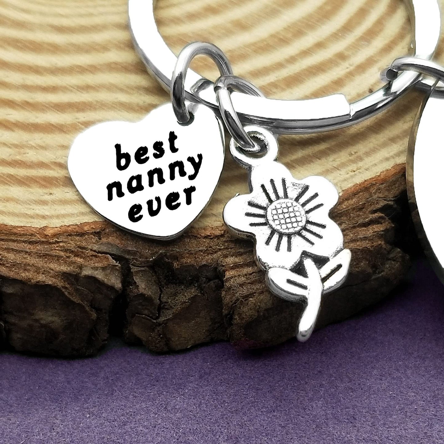Vadaka Nanny Appreciation Jewelry Keychain Grandma Gift Nanny Gift from Grandchildren Thank You Present for Grandma Grandmother Babysitter Present Appreciation Gifts Christmas Birthday Gifts
