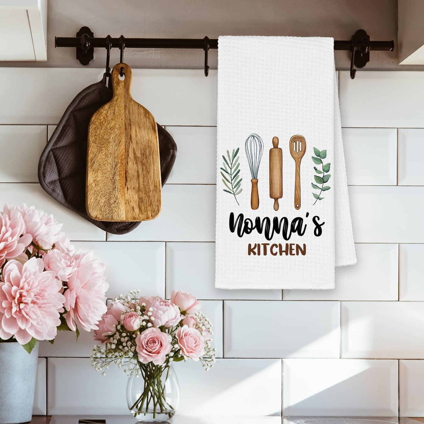 Nonna's Kitchen Towels Gifts, Grandma Christmas Bathroom Hand Towels Gifts for Nonna Birthday Mother's Day, Rustic Eucalyptus Leaf Tea Dish Towel Decor 16x24in