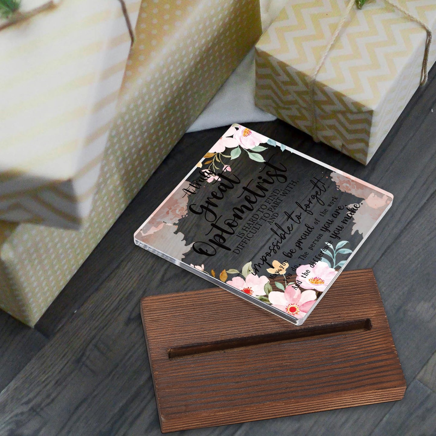 Optometrist Appreciation Gift, Floral Acrylic Desk Sign with Inspirational Thank You Quote, Rustic Wood Base Decor for Eye Doctor Graduation, Retirement or Office Display KAC205