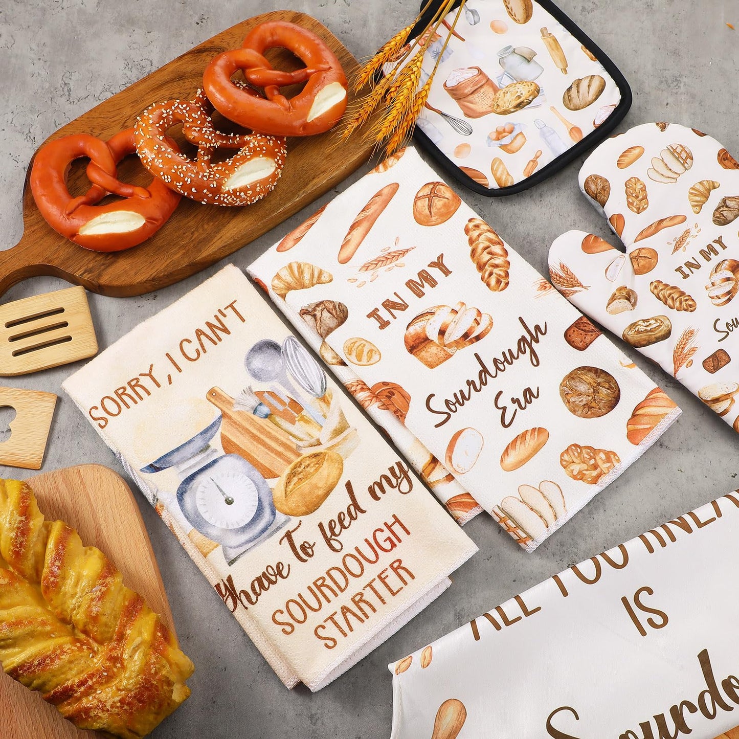 Hahafelt 5 Pcs Sourdough Baking Gifts Include Sourdough Bread Towels Apron Oven Mitt Pot Holder for Baker Bread Mom Sister Wife Aunt Lover
